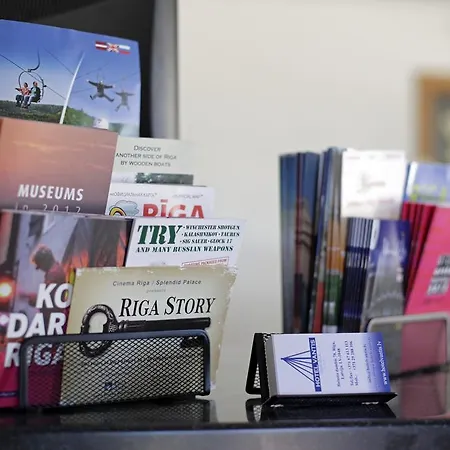 Superior Vantis Riverside